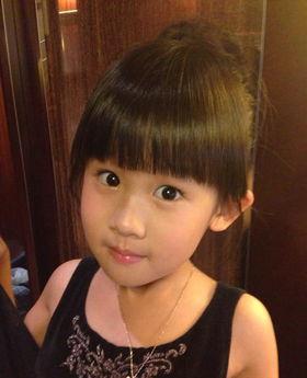 娱乐吃瓜酱玲娜贝儿